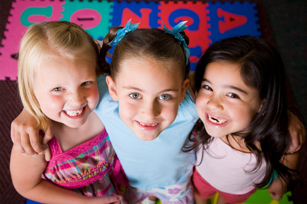 Tips of How to Help your Preschooler Make Friends